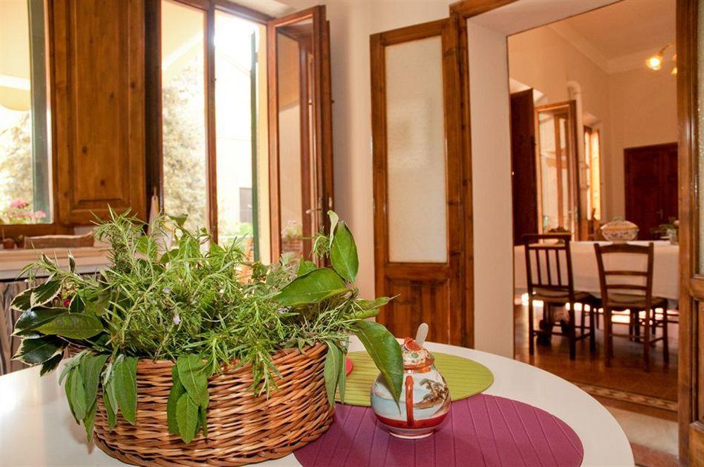 Alojamento de Acomodação e Pequeno-almoço Borgo Largo 51 3*